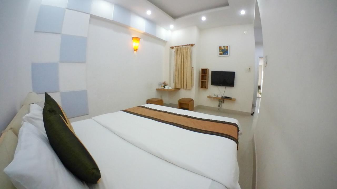 Cat Huy Hotel Ho Chi Minh City Exterior photo