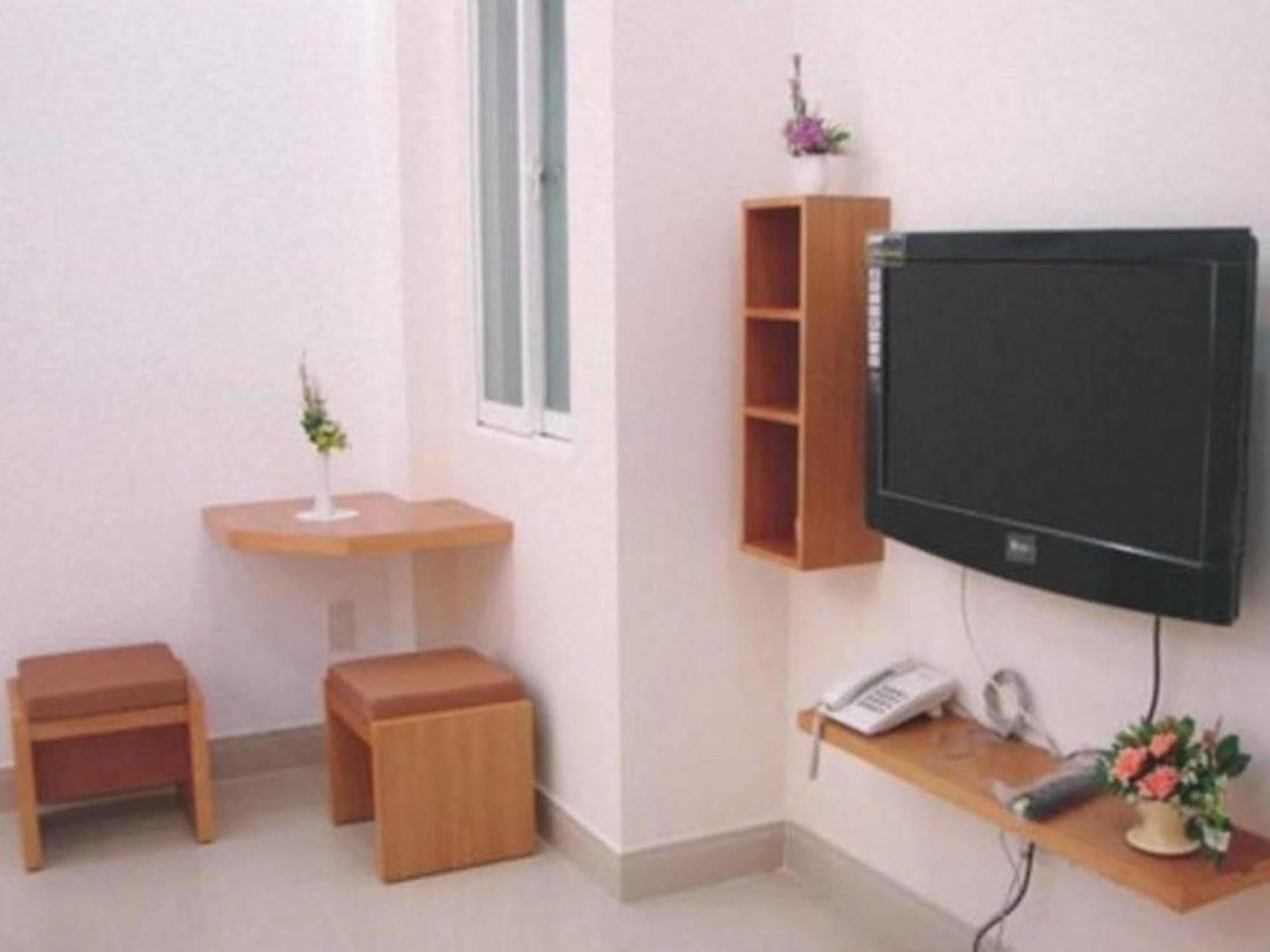 Cat Huy Hotel Ho Chi Minh City Exterior photo