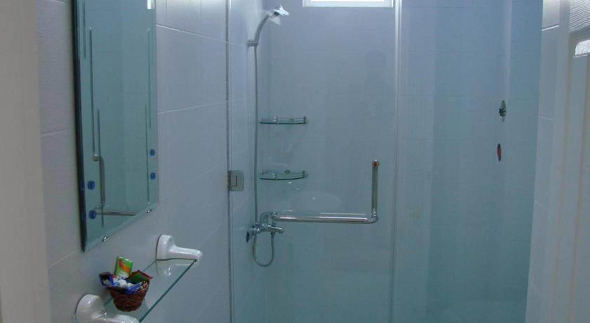 Cat Huy Hotel Ho Chi Minh City Exterior photo